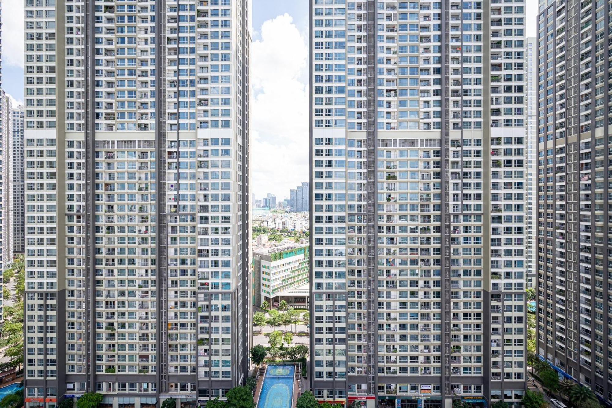 Urban Heights Rentals Landmark 81 Ho Chi Minh-staden Exteriör bild